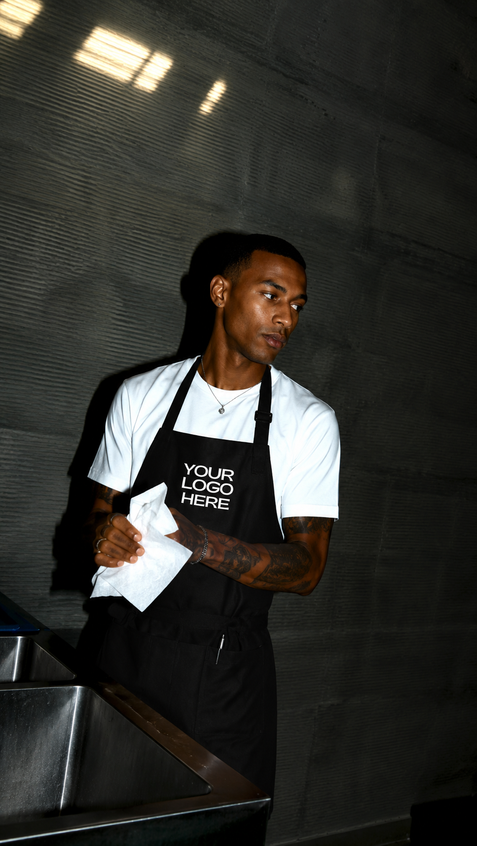 Apron with 2 Pockets